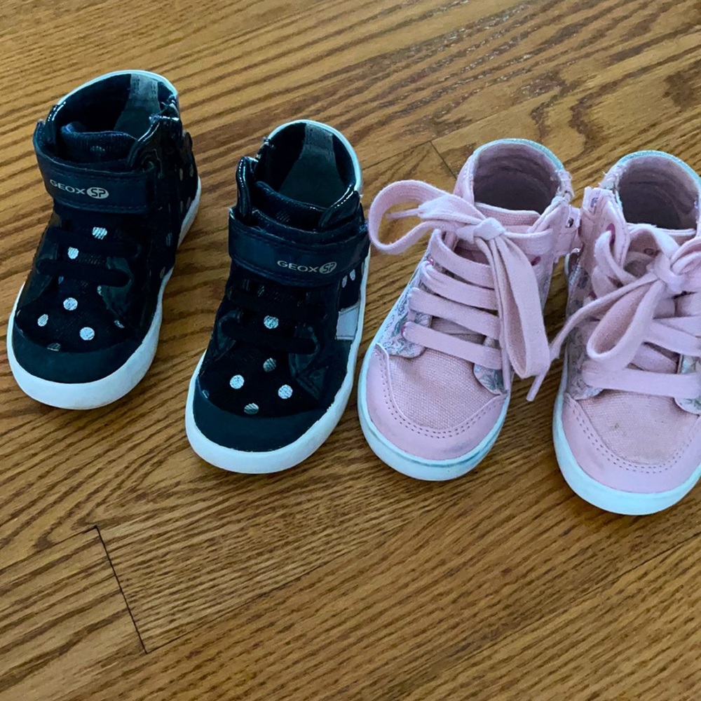 Geox Baby Girl Hightop Sneakers. Size 20